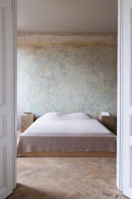 Authentic 1 Bd Old Town Apartment By Hostlovers Kaunas Eksteriør billede