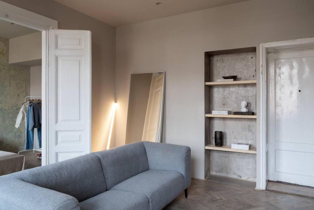 Authentic 1 Bd Old Town Apartment By Hostlovers Kaunas Eksteriør billede